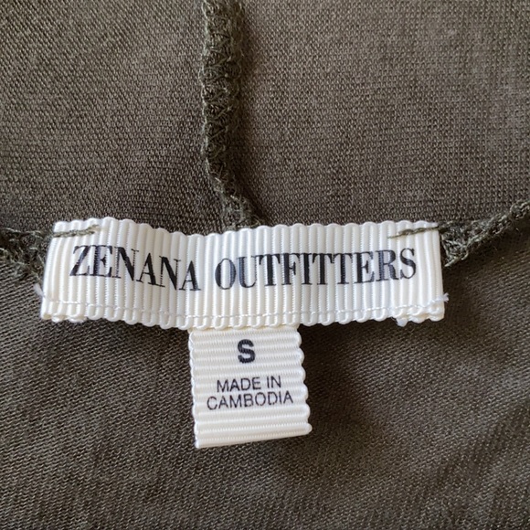 Green cardigan - Picture 3 of 3